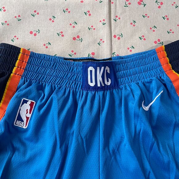 NBA Oklahoma City Thunder Shorts - Picture 2 of 6